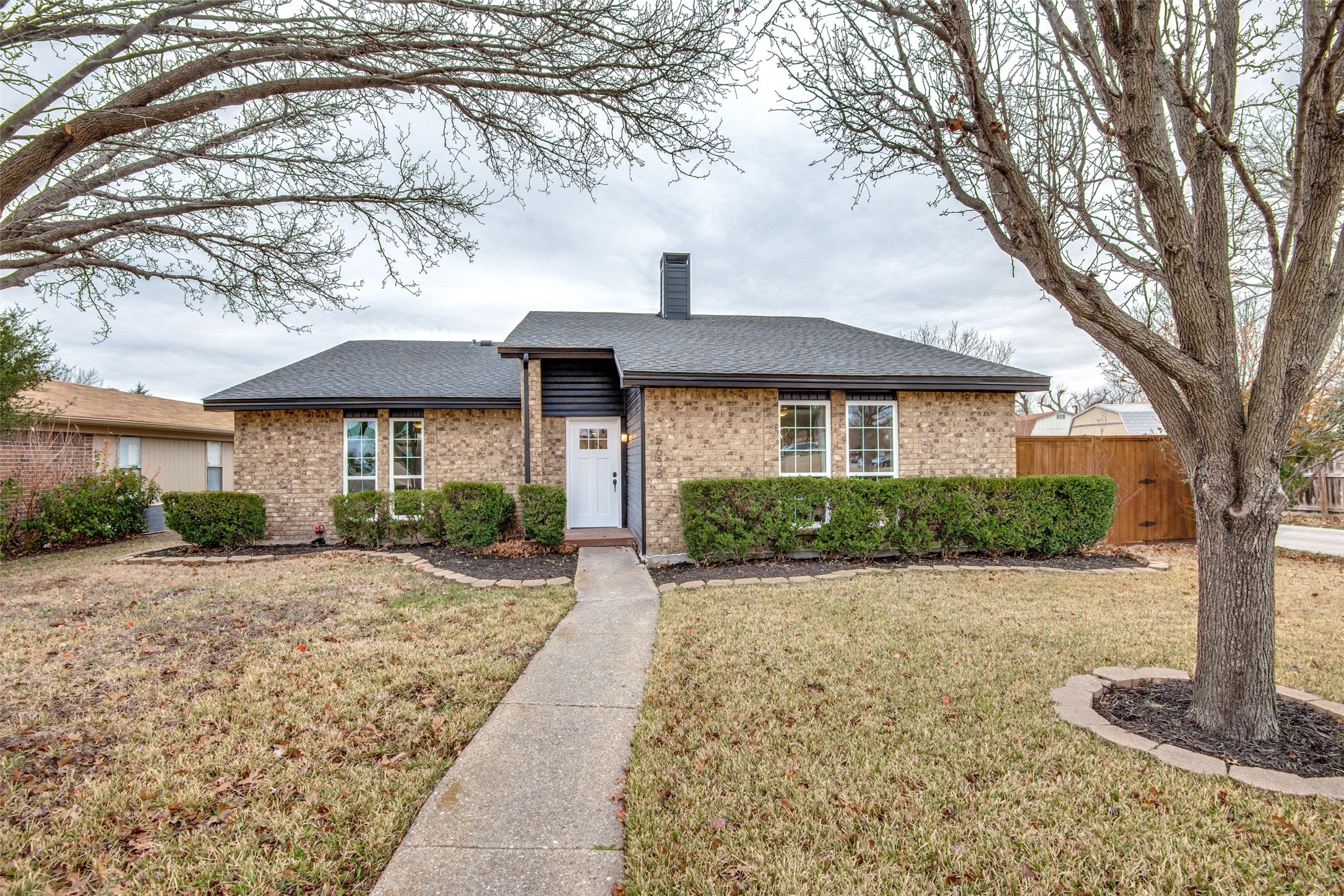 5633 Valley Mills Drive Garland TX 75043