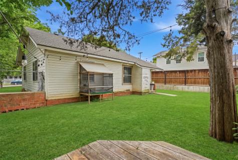 208 W Couts Street Weatherford TX 76086