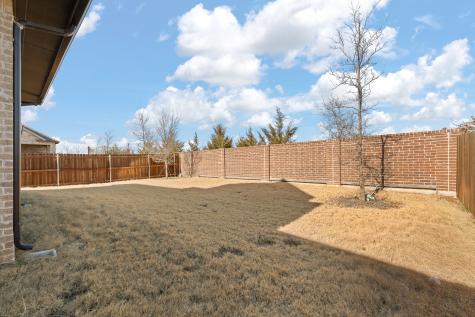 2603 Thornhill Lane Mansfield TX 76084