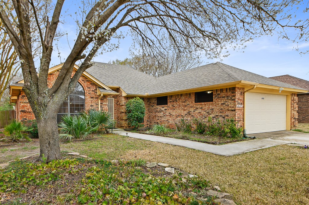 4938 Creekridge Lane Garland TX 75043