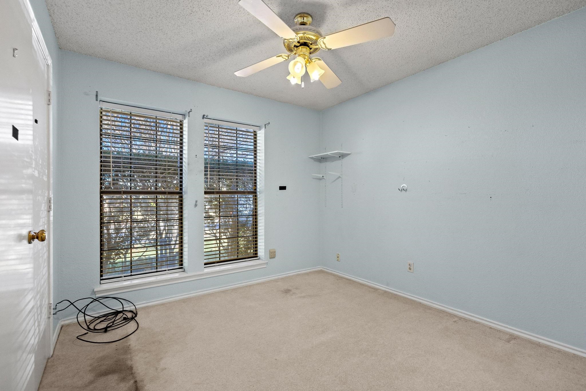 1534 Gunnison Trail Lewisville TX 75077