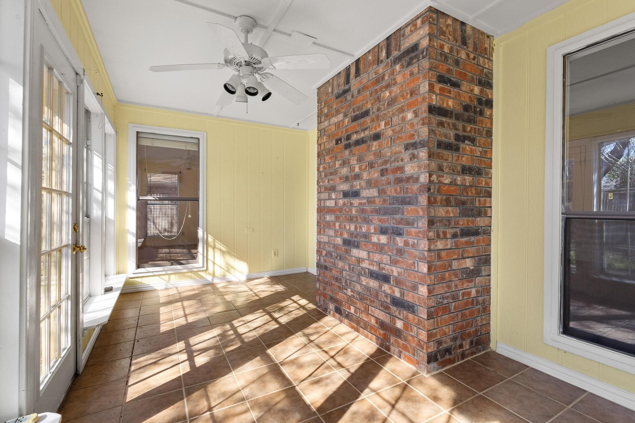 1534 Gunnison Trail Lewisville TX 75077