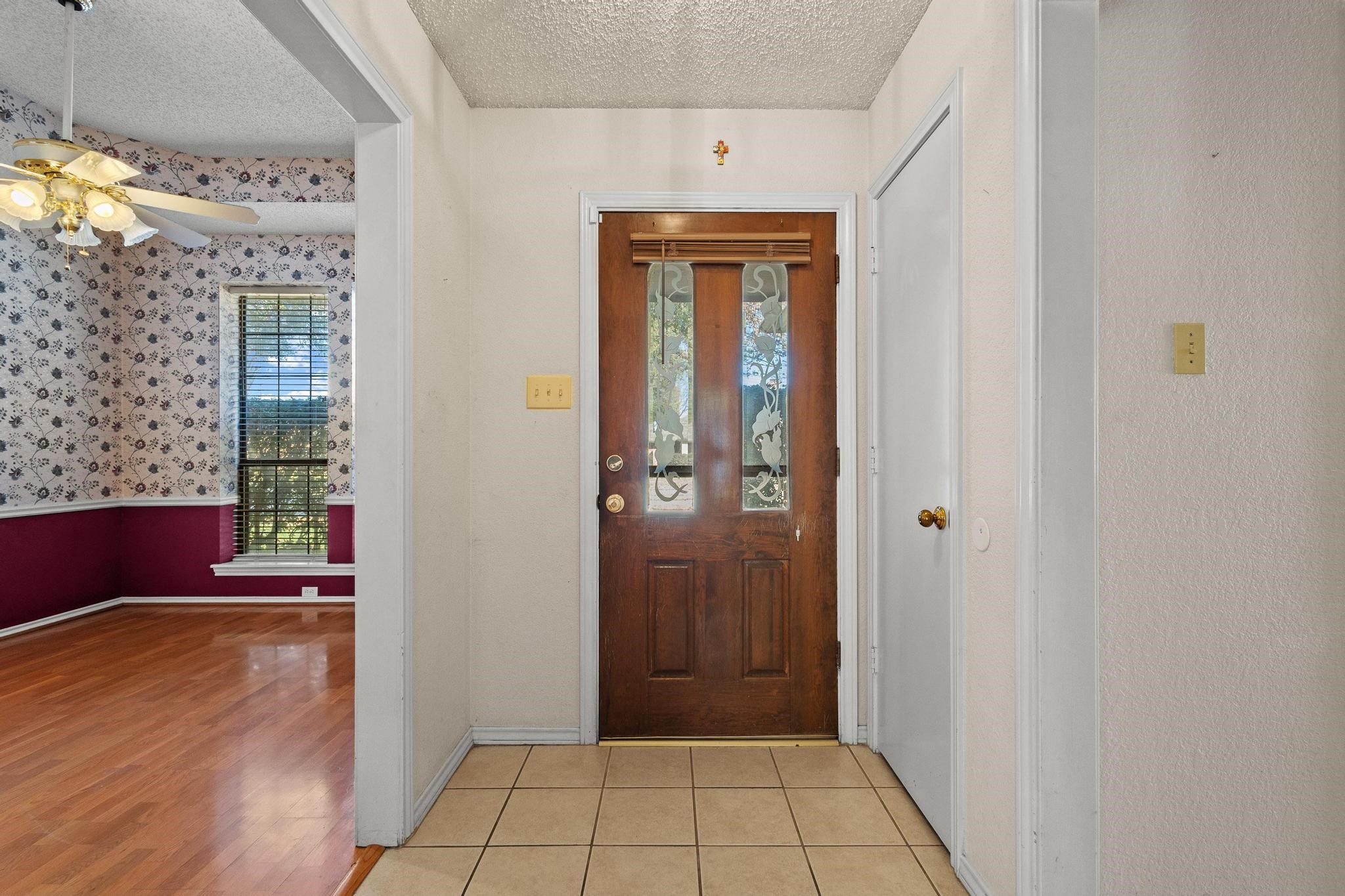 1534 Gunnison Trail Lewisville TX 75077