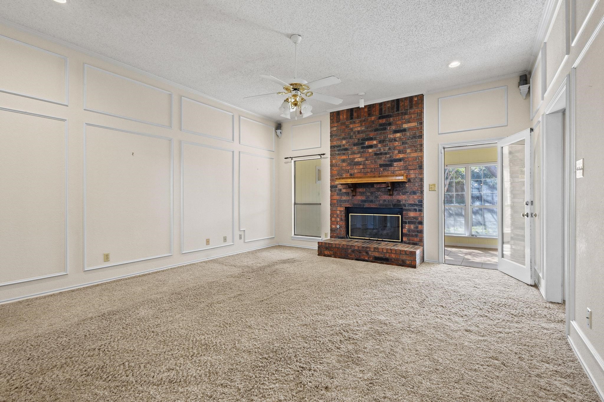 1534 Gunnison Trail Lewisville TX 75077