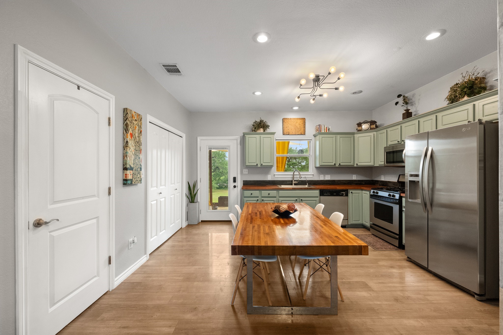 190 Brownson Lane Driftwood TX 78619