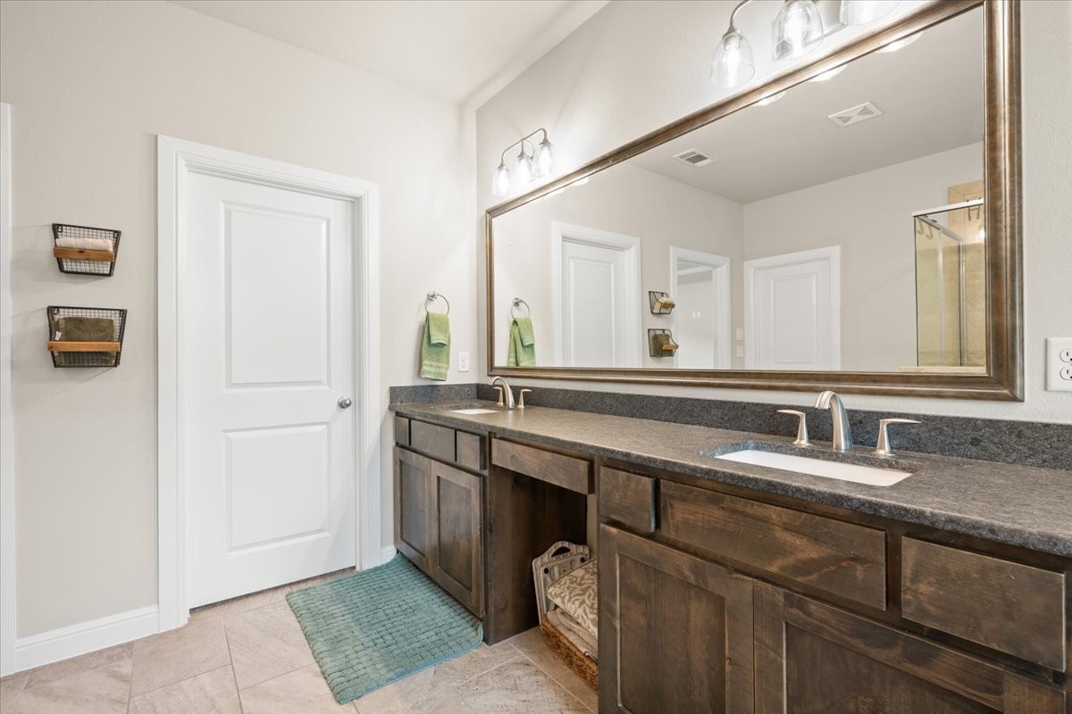948 Silverleaf Drive Weatherford TX 76085
