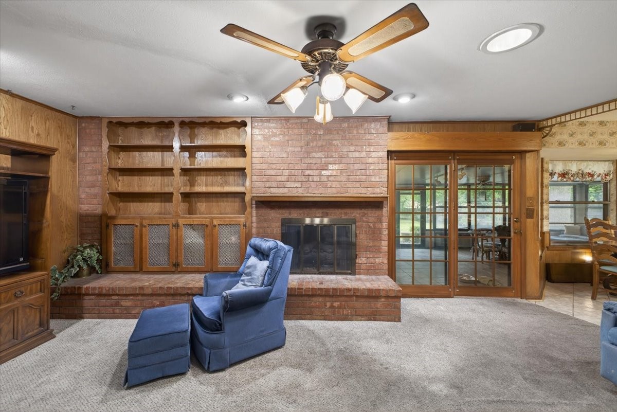 845 Wheelwood Drive Hurst TX 76053