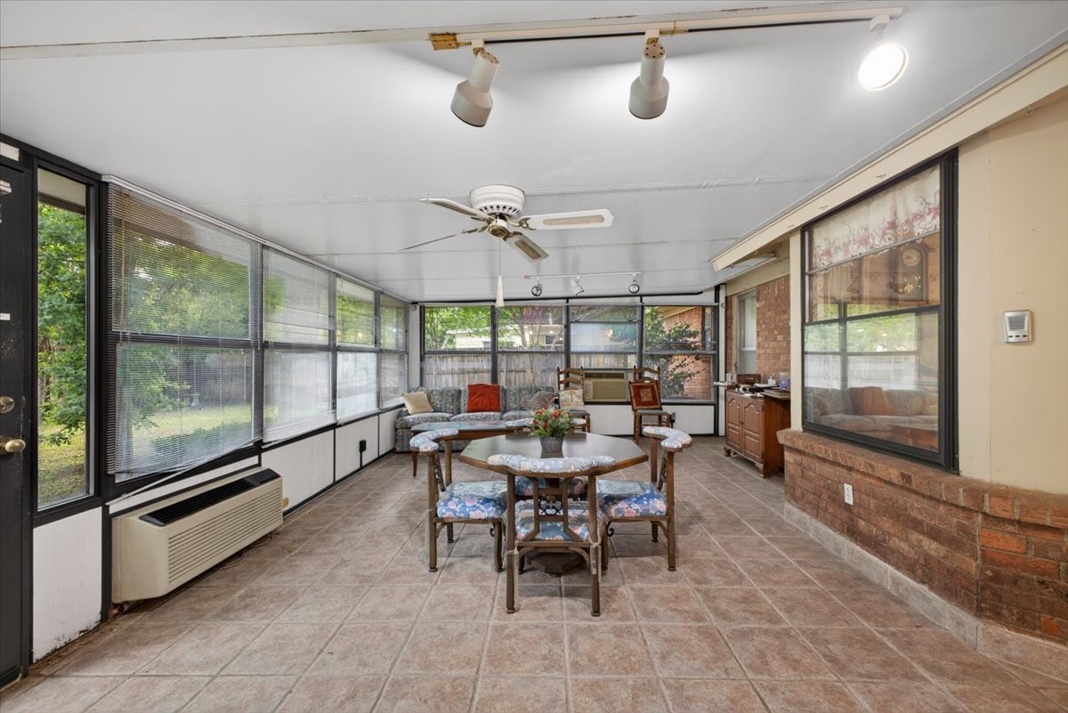 845 Wheelwood Drive Hurst TX 76053