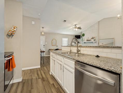 2705 Naples Drive Garland TX 75040