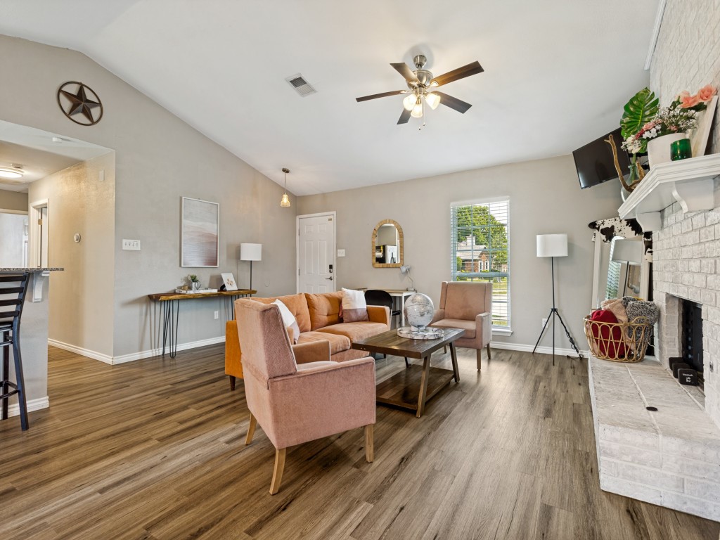 2705 Naples Drive Garland TX 75040