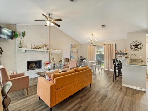 2705 Naples Drive Garland TX 75040