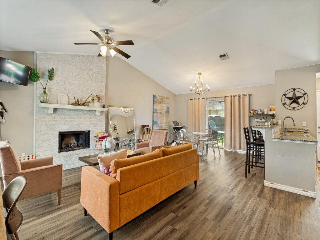 2705 Naples Drive Garland TX 75040