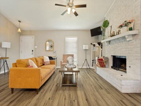 2705 Naples Drive Garland TX 75040