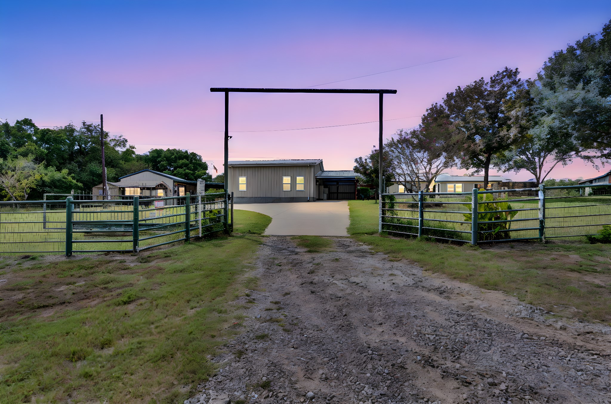 490 James Road Ferris TX 75125