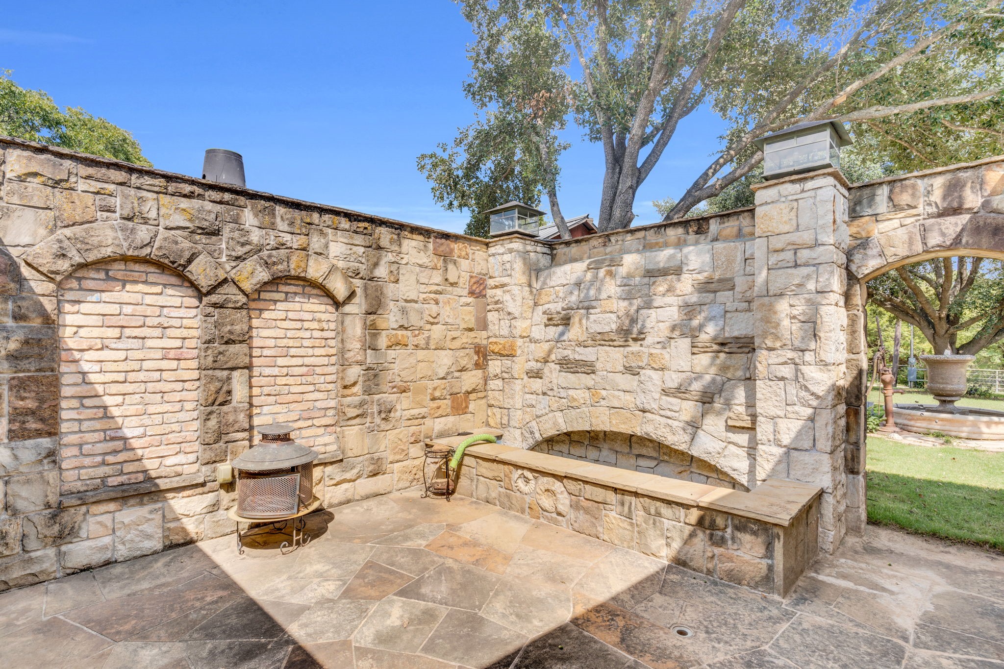 490 James Road Ferris TX 75125