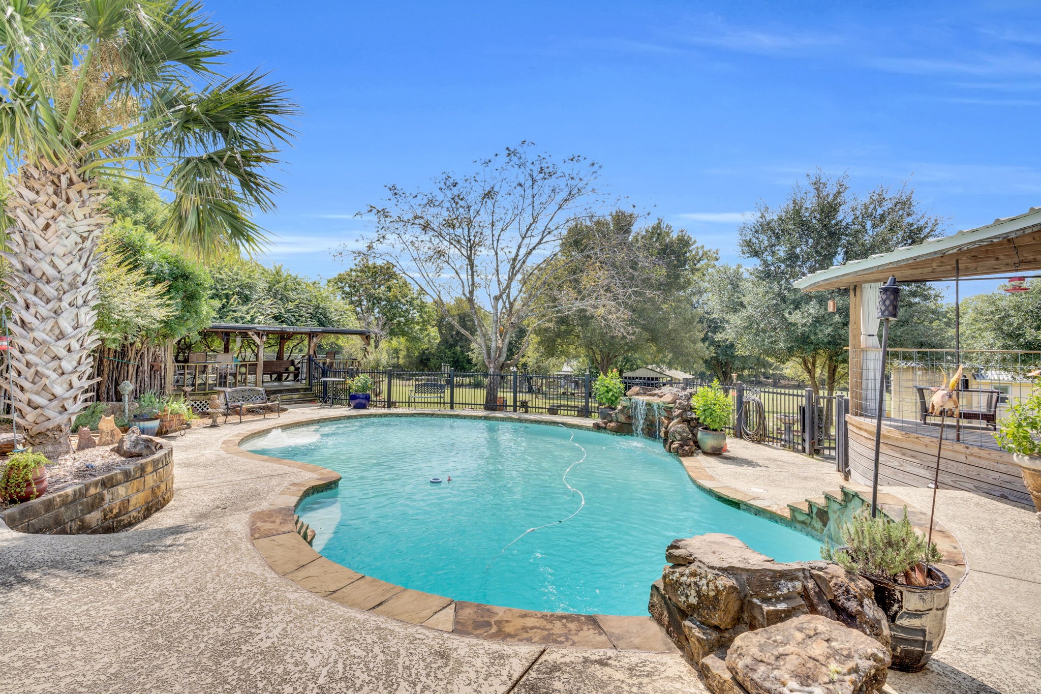 490 James Road Ferris TX 75125