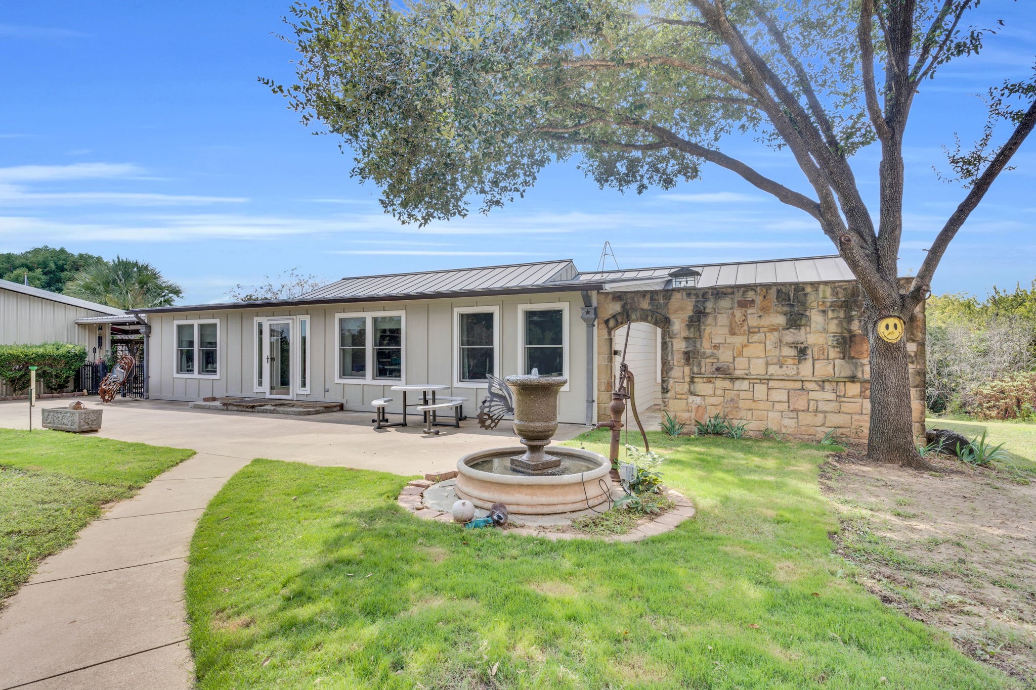 490 James Road Ferris TX 75125