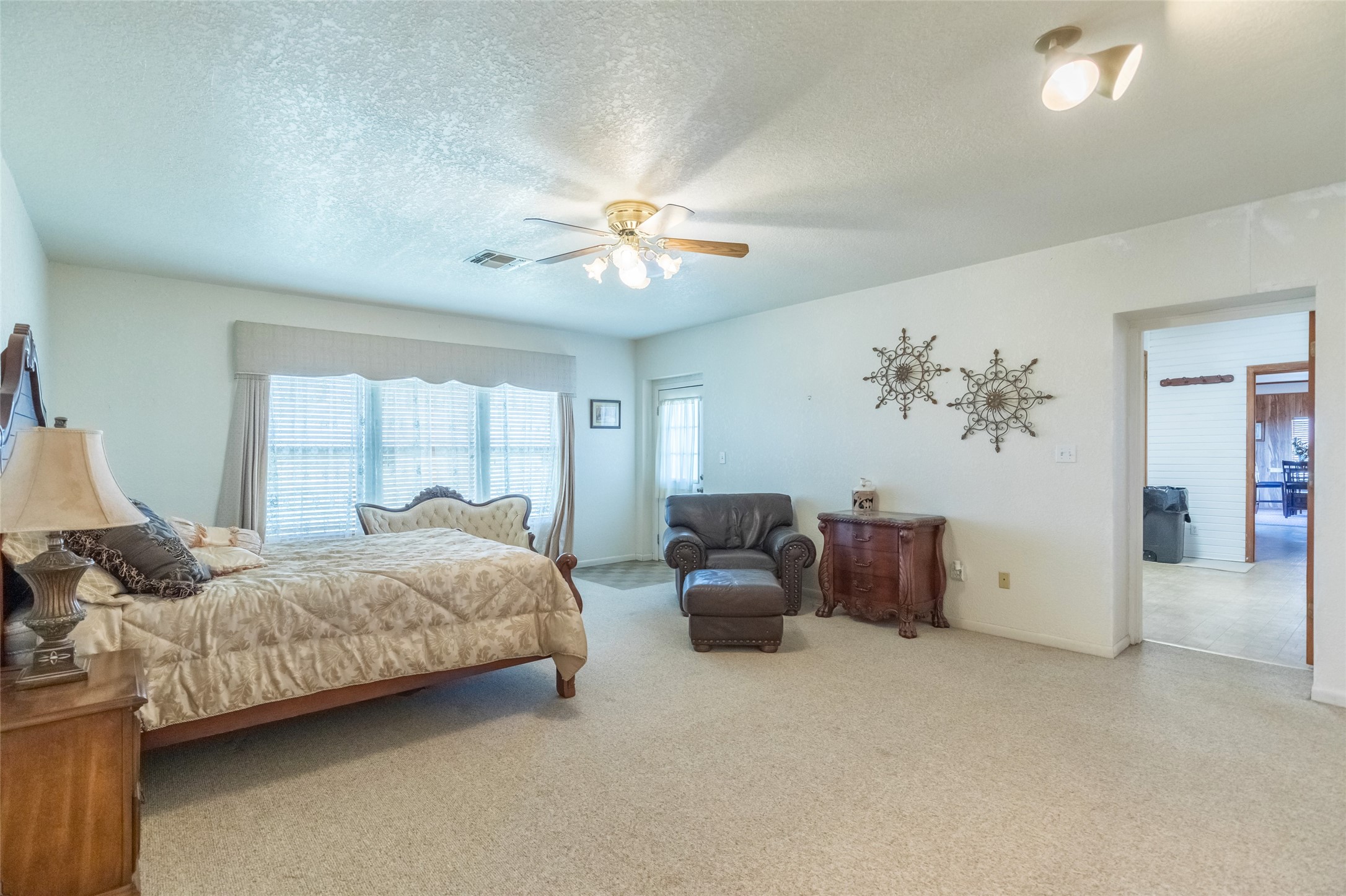 1450 Farm Road 605 Hawley TX 79525