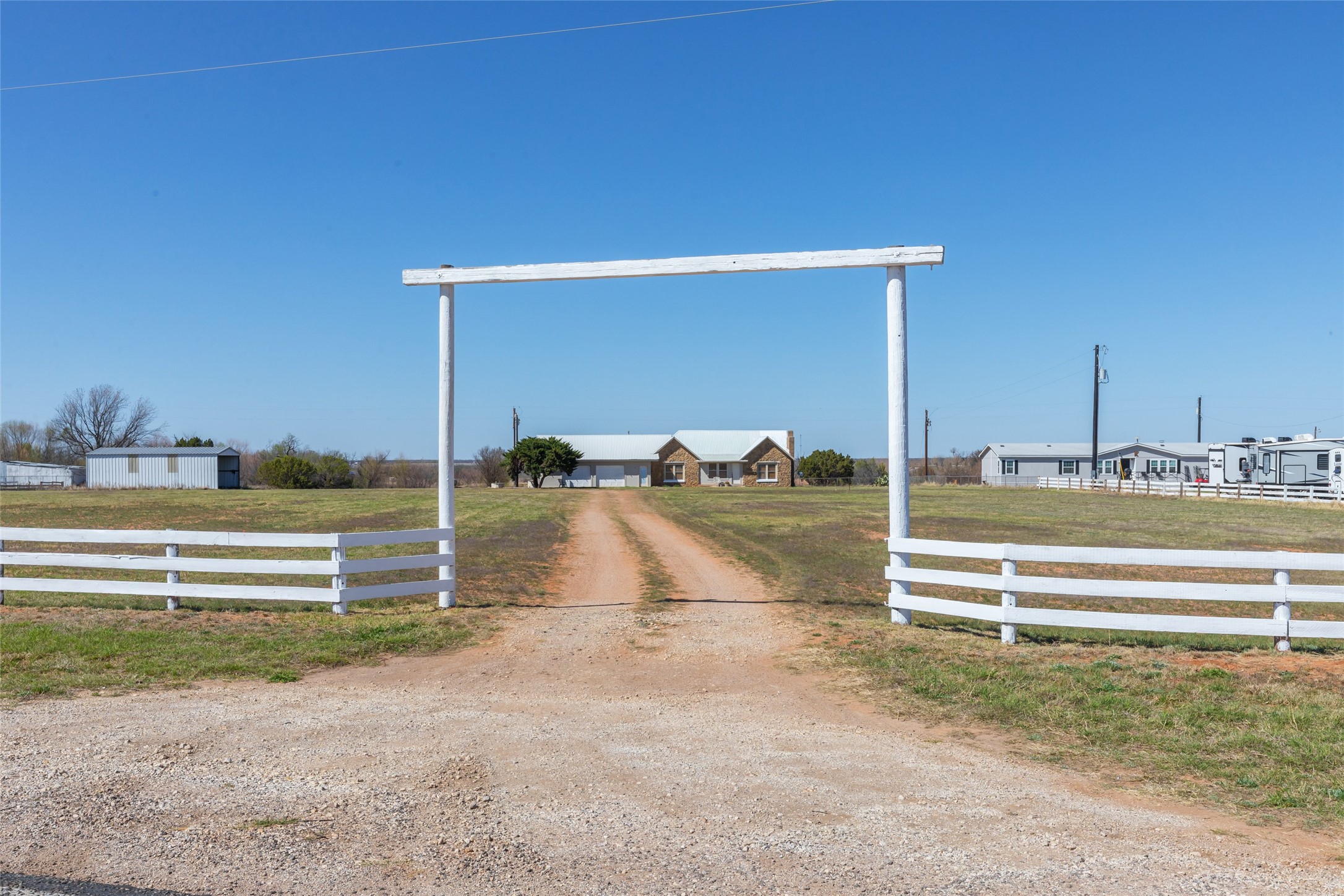 1450 Farm Road 605 Hawley TX 79525