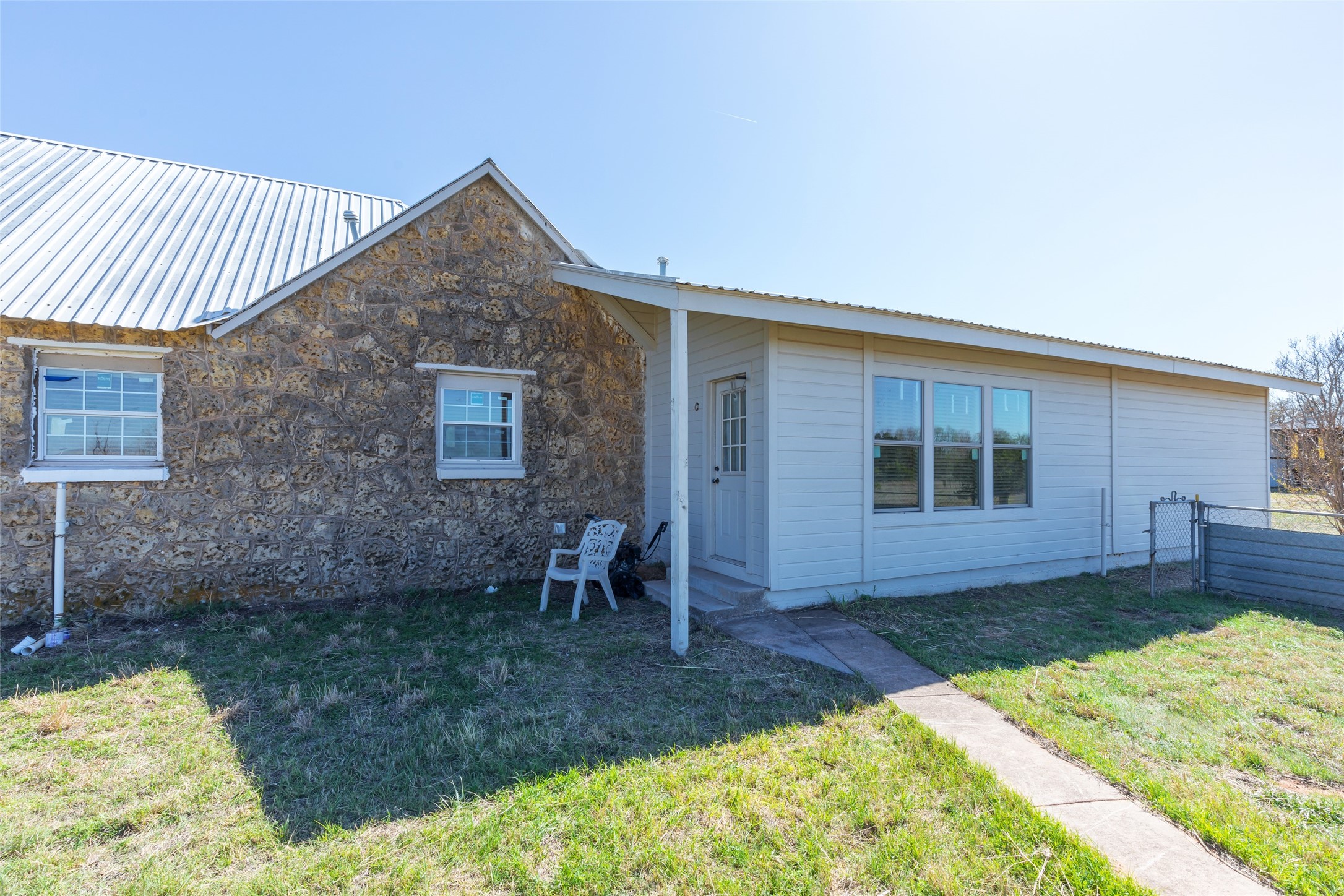 1450 Farm Road 605 Hawley TX 79525