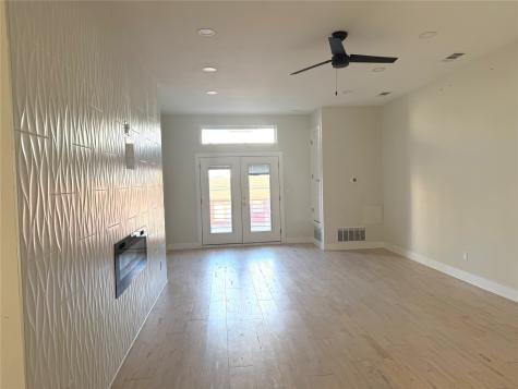 2419 Crossman Avenue Dallas TX 75212