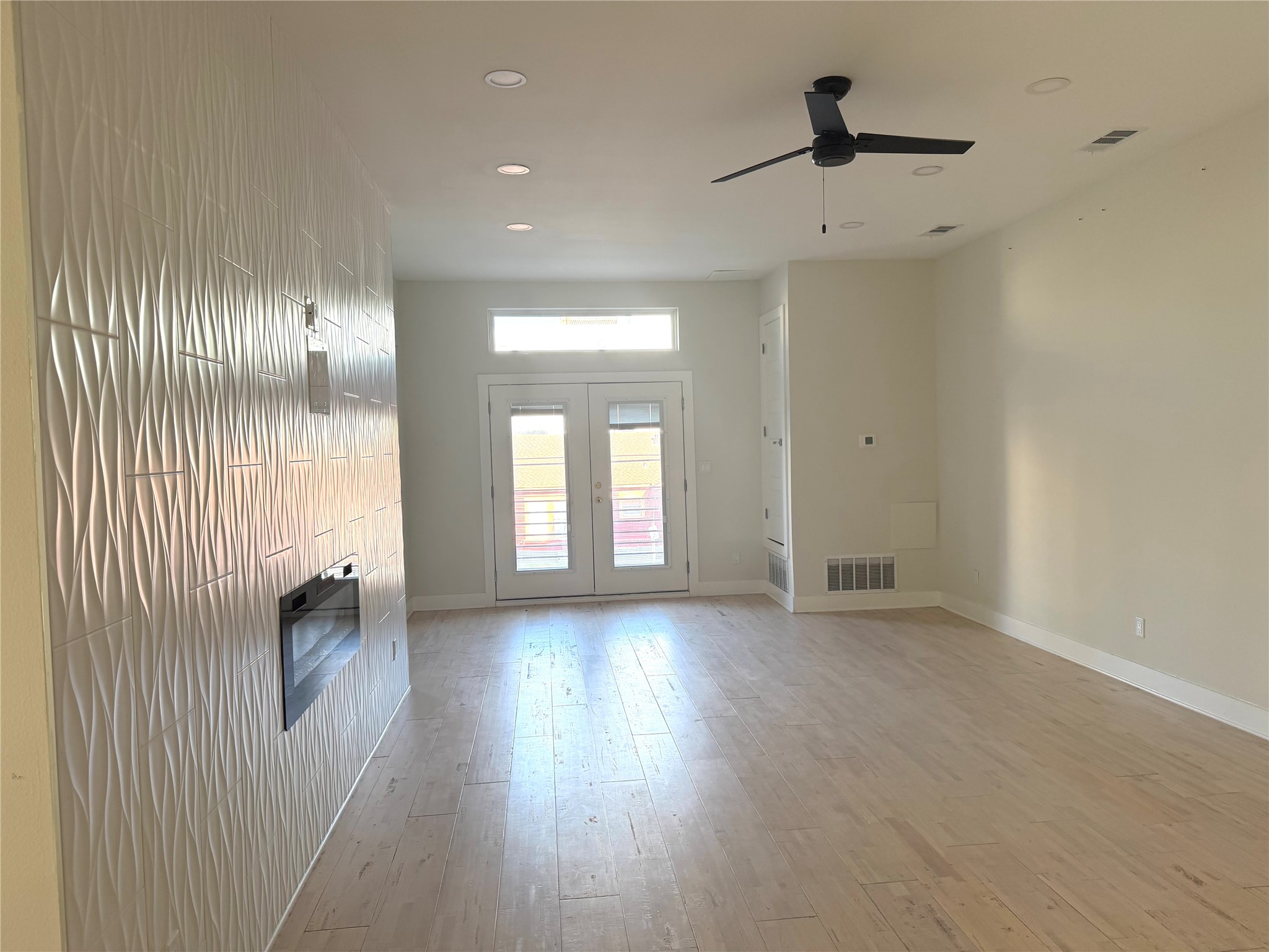 2419 Crossman Avenue Dallas TX 75212