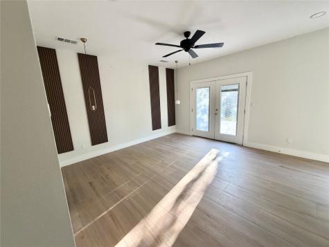 2419 Crossman Avenue Dallas TX 75212