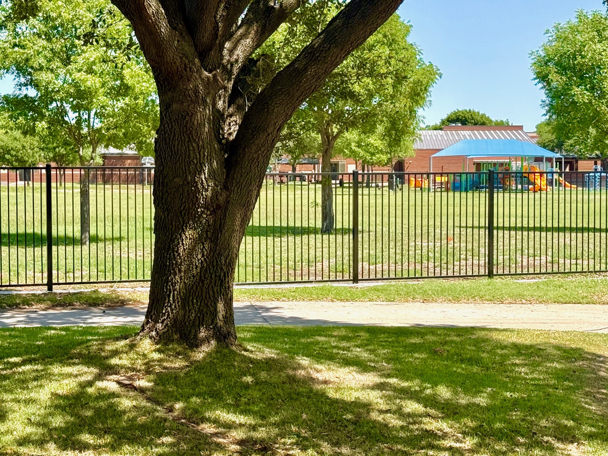 5425 Wood Creek Lane Garland TX 75044