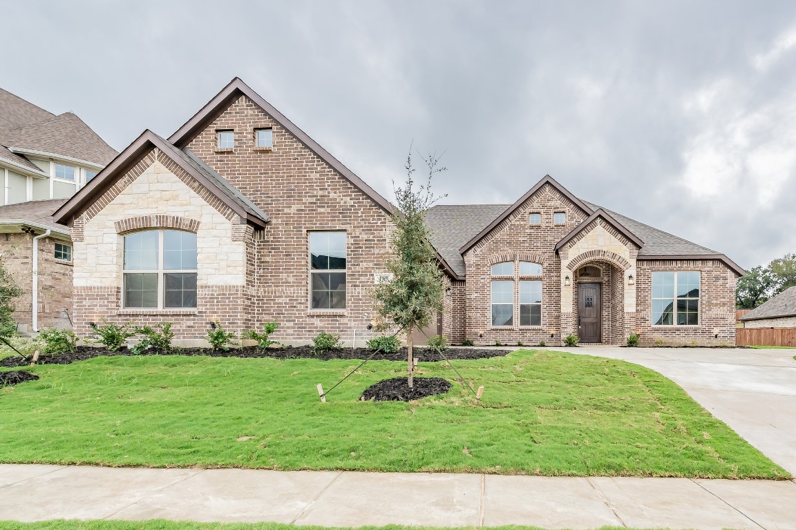 137 Fairweather Drive Burleson TX 76028