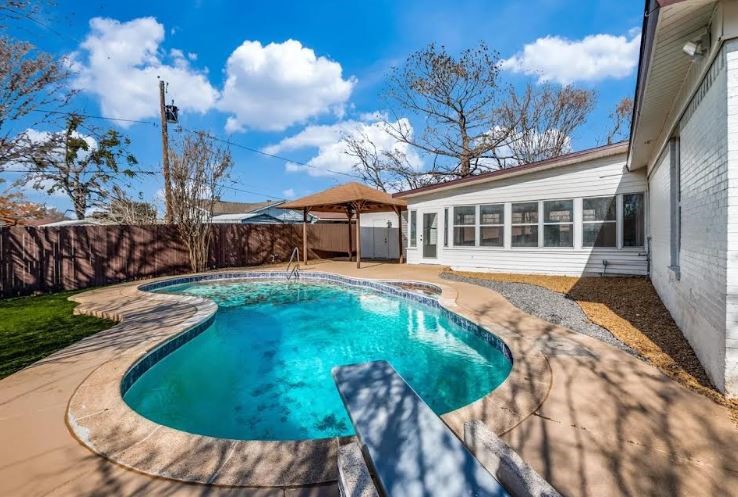14147 Heartside Place Farmers Branch TX 75234