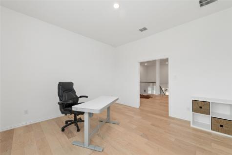 8227 Vitex Avenue Dallas TX 75252