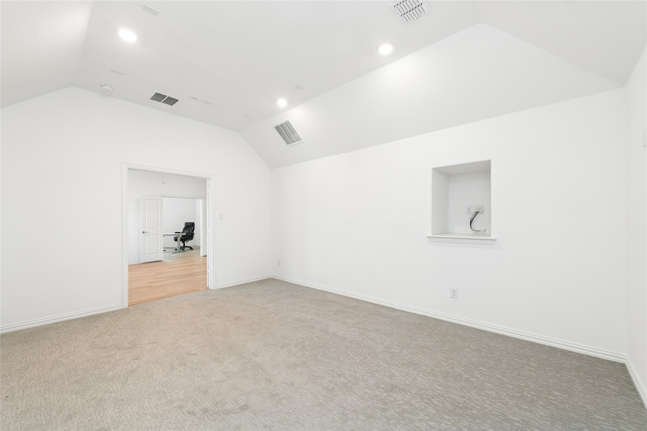 8227 Vitex Avenue Dallas TX 75252