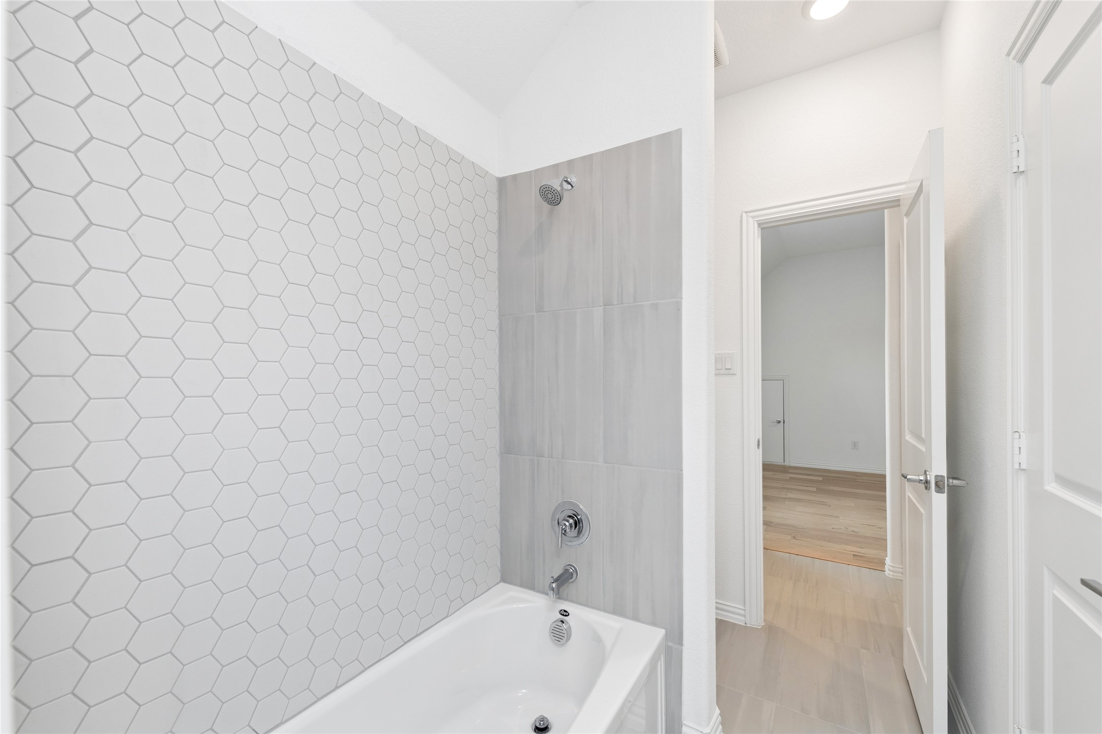8227 Vitex Avenue Dallas TX 75252