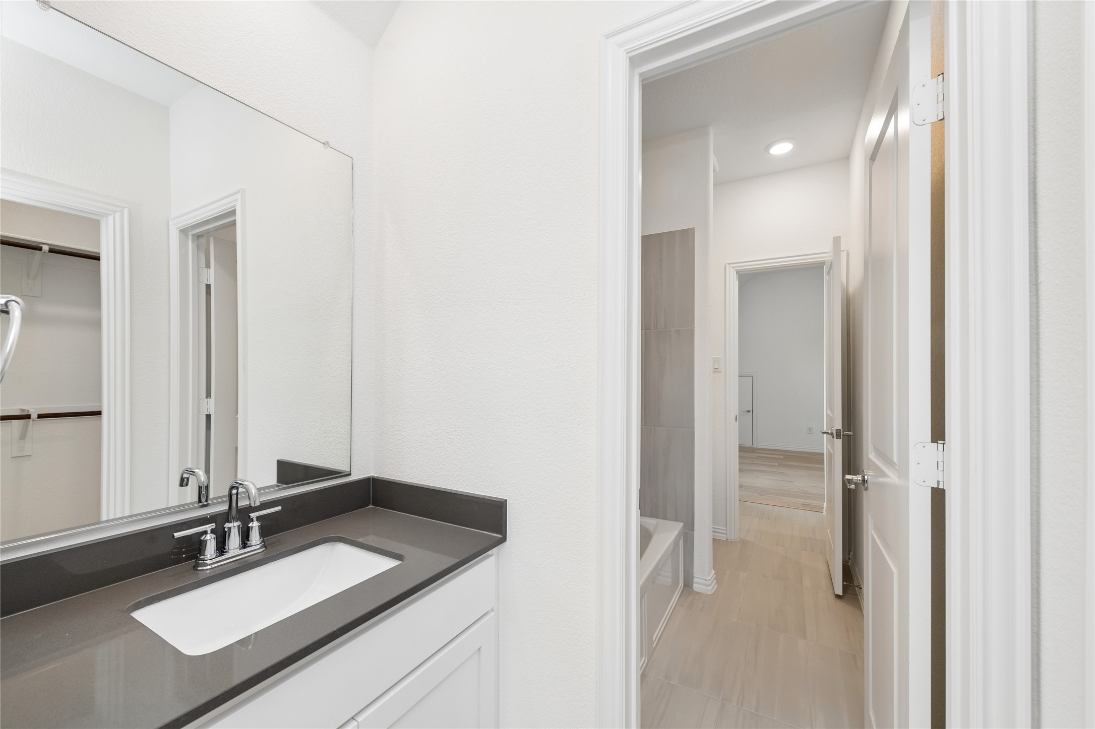 8227 Vitex Avenue Dallas TX 75252