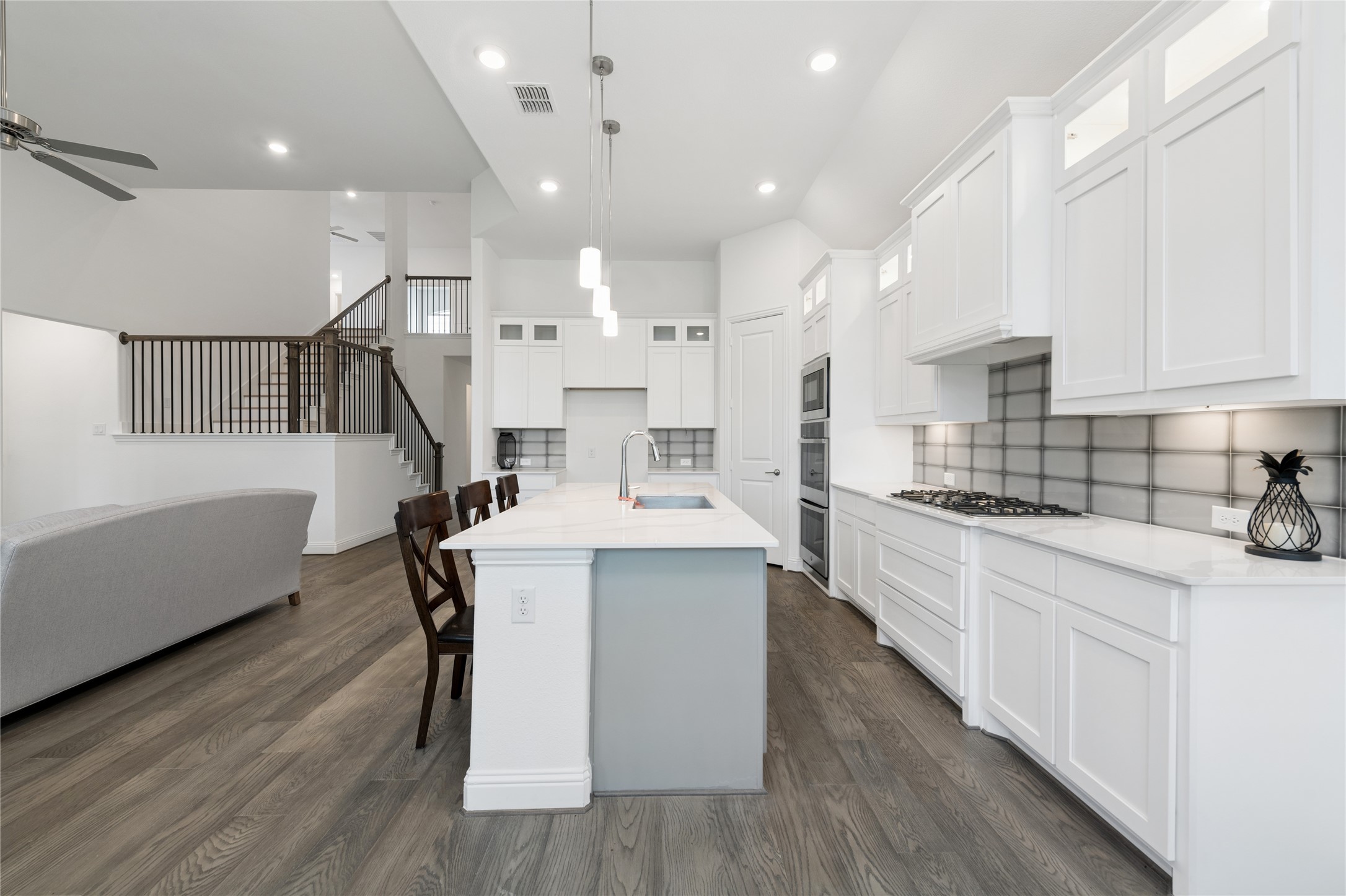 8227 Vitex Avenue Dallas TX 75252