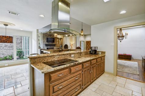 1632 Banbury Lane Carrollton TX 75006