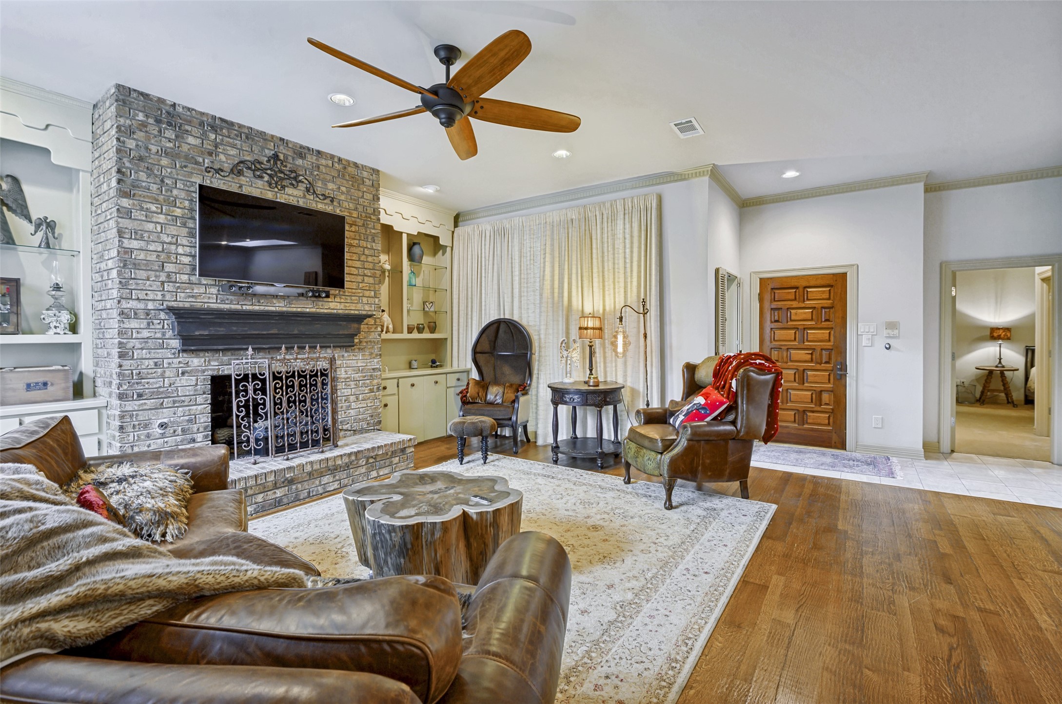 1632 Banbury Lane Carrollton TX 75006