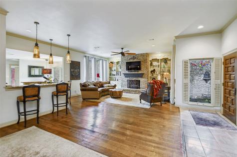 1632 Banbury Lane Carrollton TX 75006