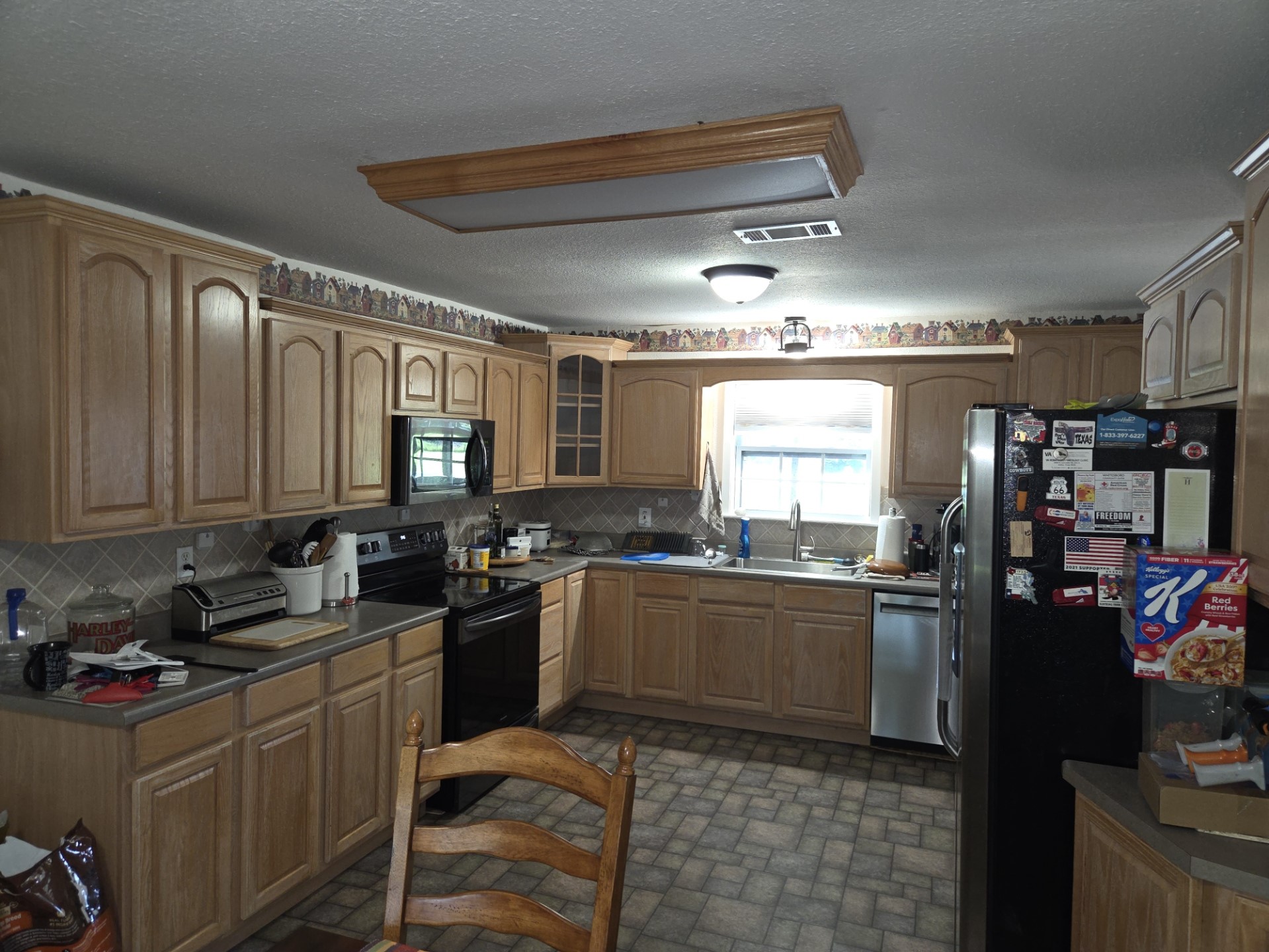 27513 State Highway 56 Whitesboro TX 76273