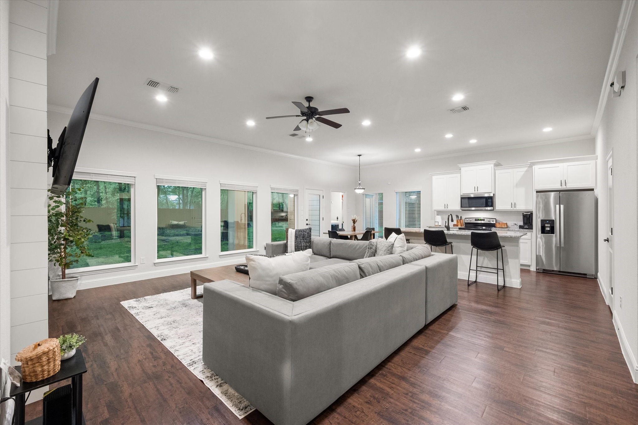 1408 W 13th Avenue Corsicana TX 75110