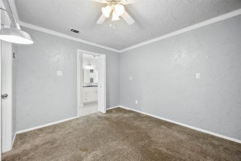 3911 Shady Valley Drive Arlington TX 76013