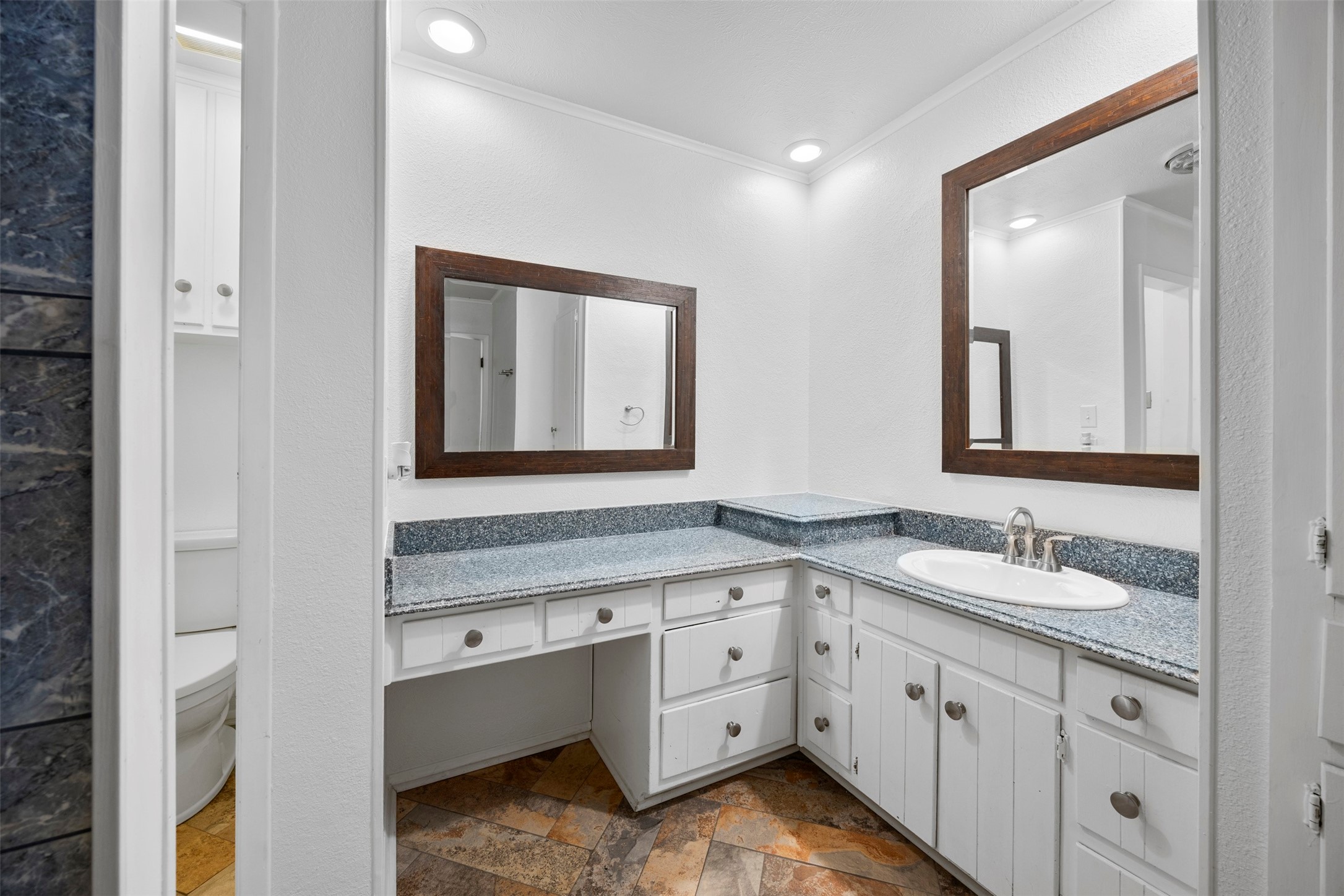 3911 Shady Valley Drive Arlington TX 76013