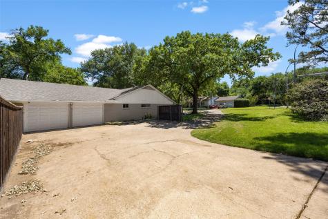 3911 Shady Valley Drive Arlington TX 76013