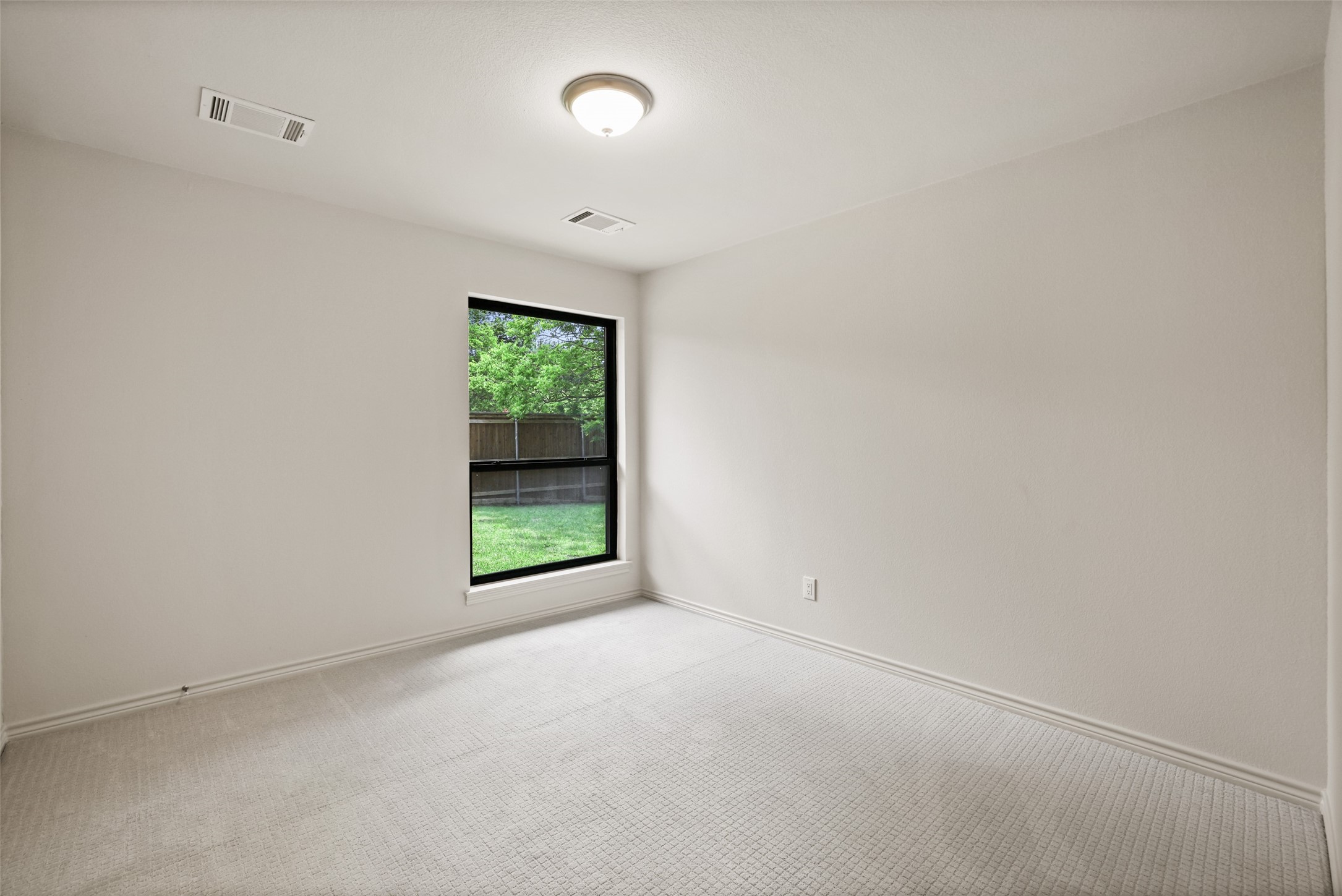 17415 Oakington Court Dallas TX 75252