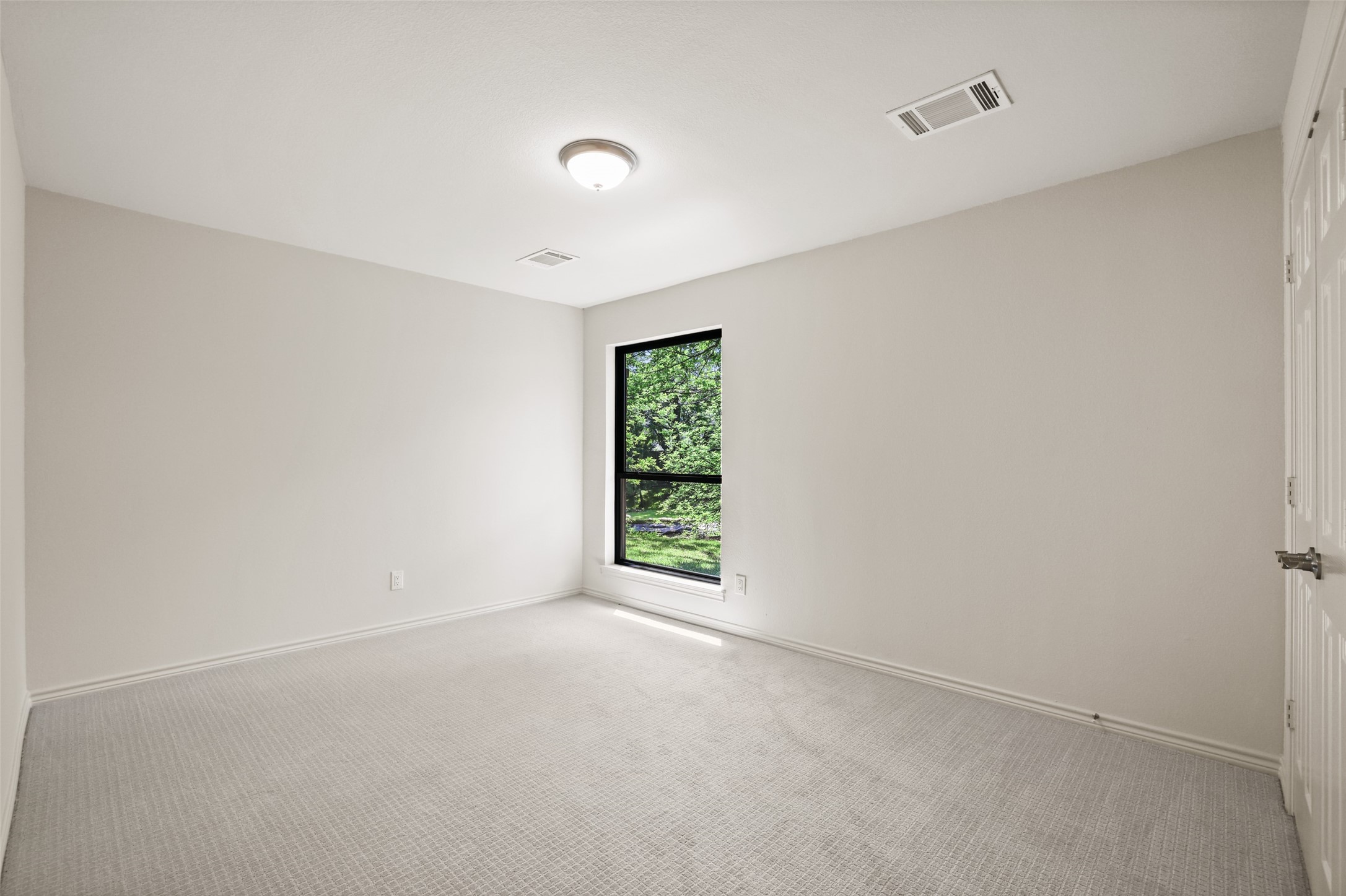 17415 Oakington Court Dallas TX 75252