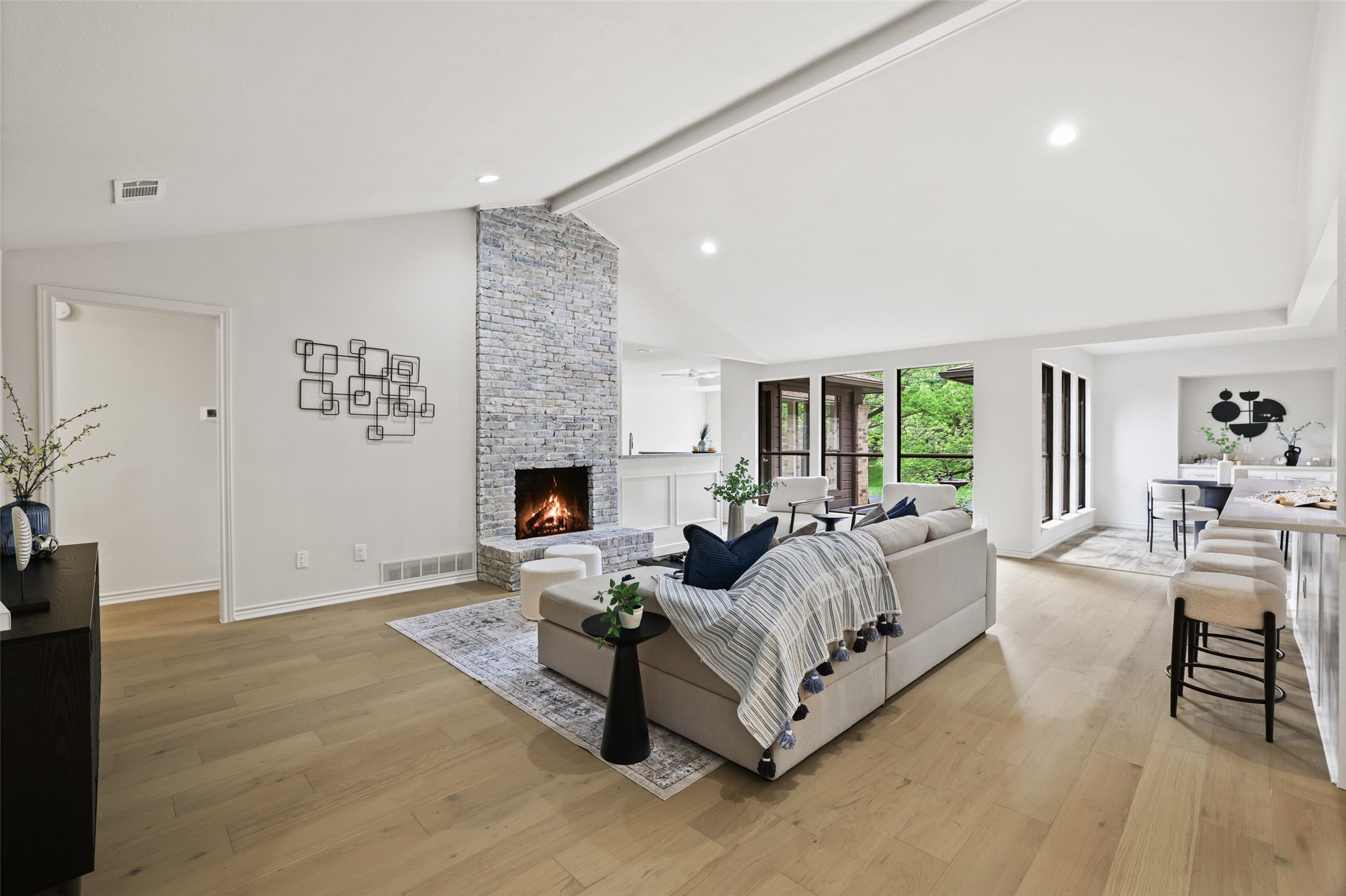 17415 Oakington Court Dallas TX 75252