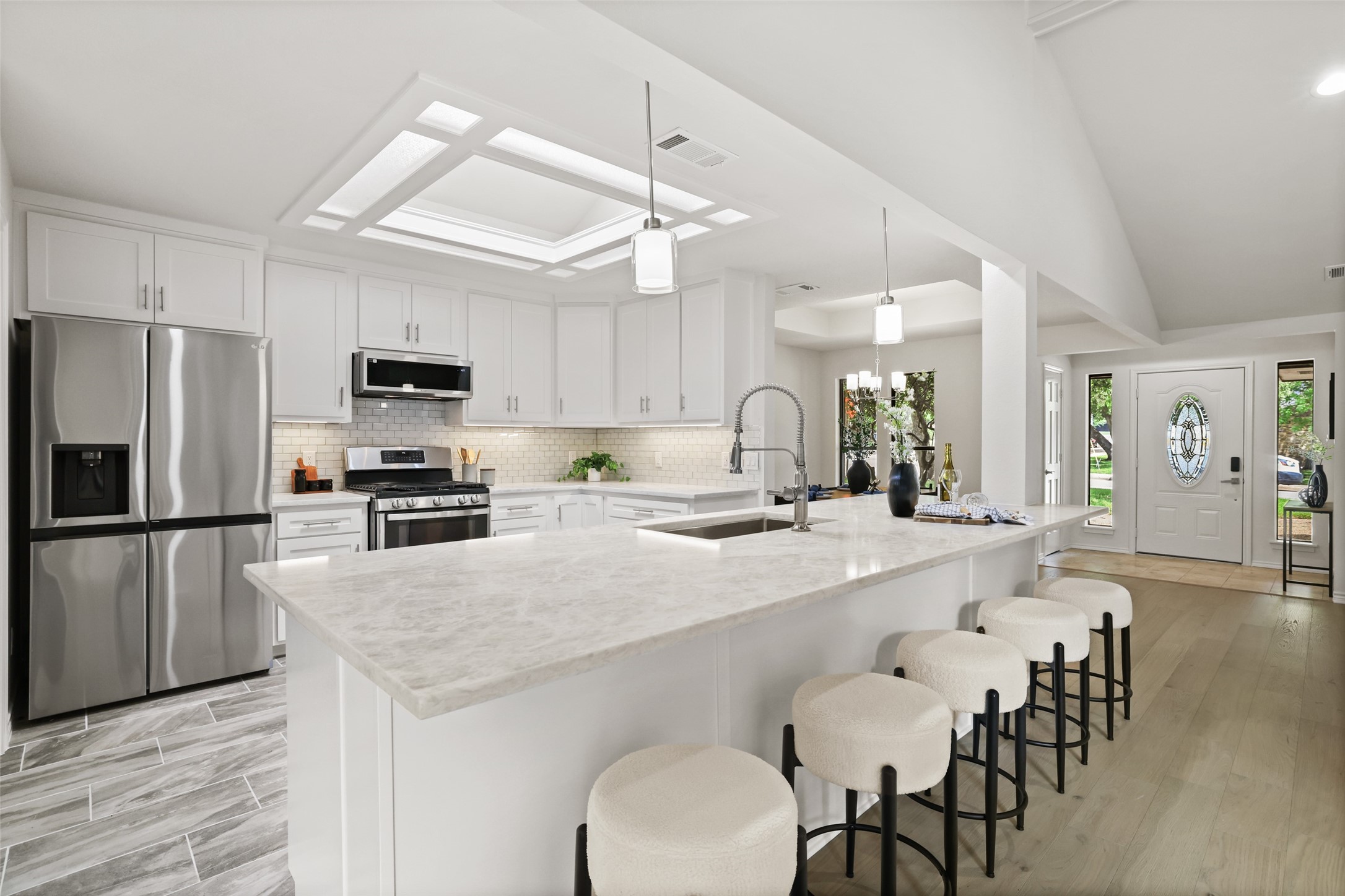 17415 Oakington Court Dallas TX 75252