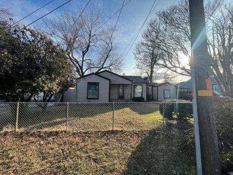 7924 S Norvell Drive Dallas TX 75227