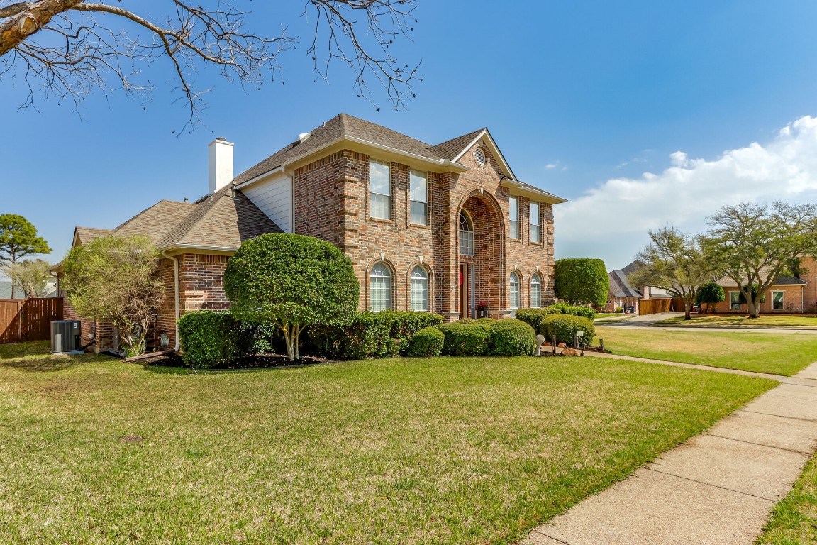 2010 Kyle Court Colleyville TX 76034