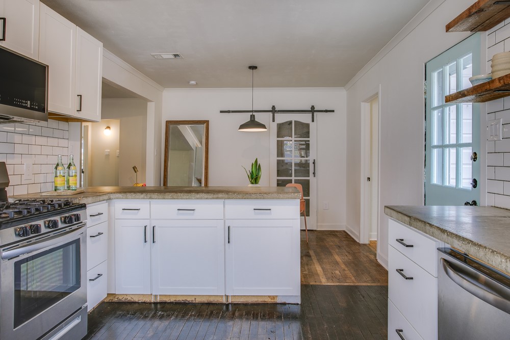 1331 Michigan Avenue Dallas TX 75216